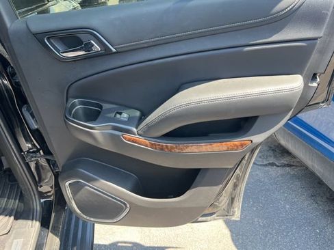 Used 2019 Chevrolet Tahoe Premier AWD/4WD image 20
