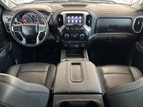 Used 2021 Chevrolet Silverado 1500 LT Trail Boss w/ Convenience Package II image 15