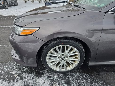 Used 2018 Toyota Camry XLE w/ Audio Package image 6