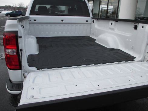 Used 2018 GMC Sierra 1500 4x4 Double Cab w/ Elevation Edition image 10