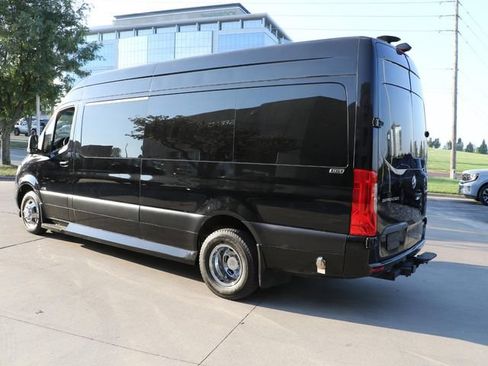 Used 2022 Mercedes-Benz Sprinter 3500 image 5