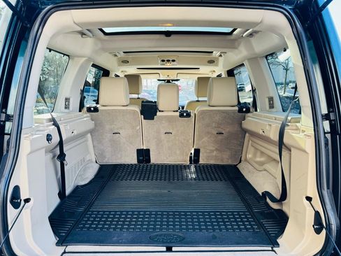 Used 2016 Land Rover LR4 HSE image 23