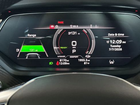Used 2024 Audi e-tron GT Premium Plus AWD/4WD image 24
