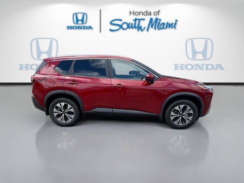 Used 2023 Nissan Rogue SV w/ SV Premium B Package image 8