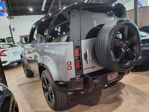 Used 2023 Land Rover Defender 90 X-Dynamic SE AWD/4WD image 4