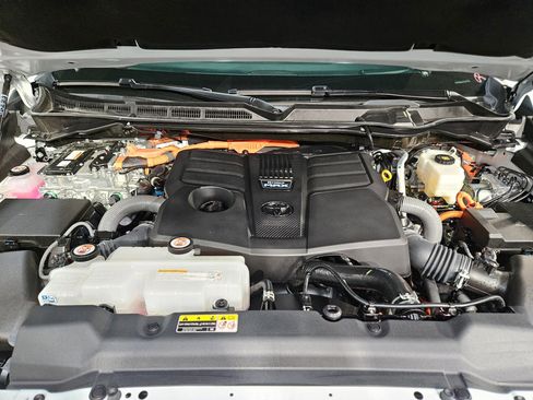 Used 2025 Toyota Tundra 1794 Edition image 19