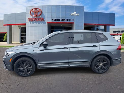 Used 2024 Volkswagen Tiguan SE R-Line w/ MDO Package, Three-Row image 7