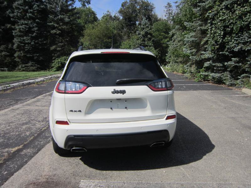 Used 2019 Jeep Cherokee High Altitude AWD/4WD image 16