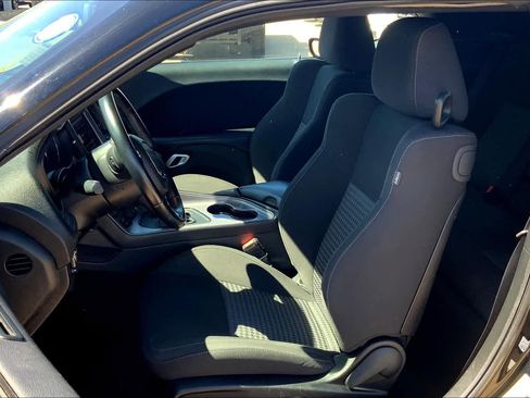 Used 2023 Dodge Challenger GT RWD image 8