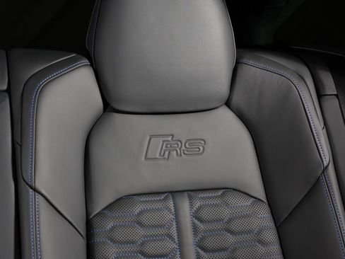 Used 2022 Audi RS 7 Sportback image 22