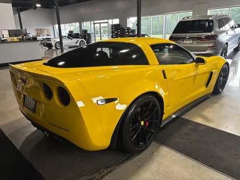Used 2006 Chevrolet Corvette Z06 w/ Preferred Equipment Group RWD image 5