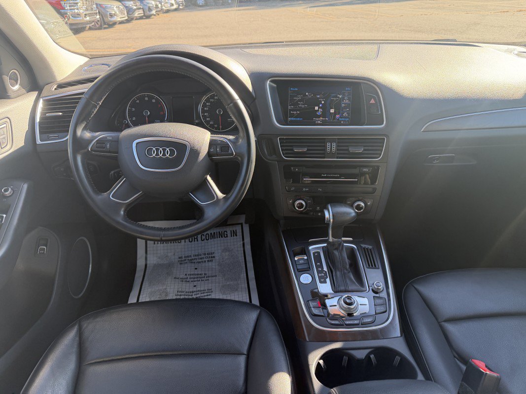 Used 2017 Audi Q5 2.0T Premium Plus w/ Technology Package AWD/4WD image 28