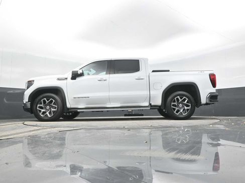 Used 2023 GMC Sierra 1500 SLT w/ SLT Premium Package image 39