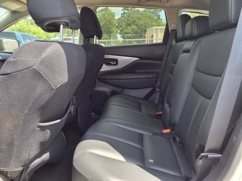 Used 2024 Nissan Murano SV AWD/4WD image 10