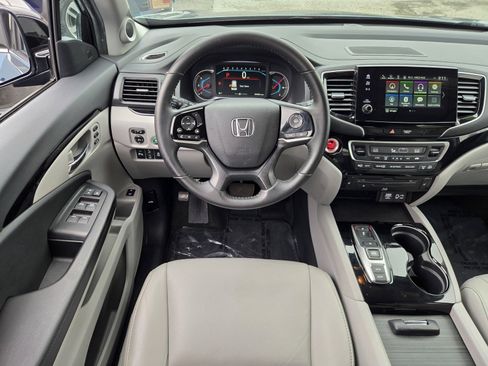 Used 2020 Honda Pilot Touring image 14