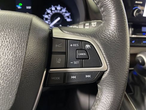 Certified 2023 Toyota Sienna XLE image 27