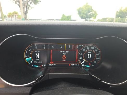 Used 2019 Ford Mustang Bullitt w/ Bullitt Electronics Package RWD image 7