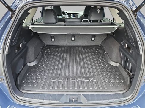 Certified 2025 Subaru Outback Onyx Edition AWD/4WD image 15