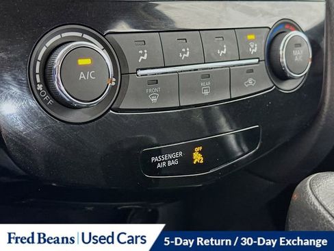 Used 2016 Nissan Rogue S image 16