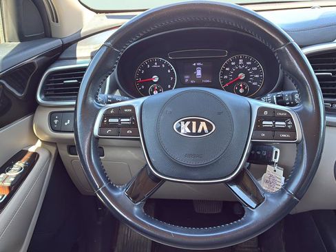 Used 2020 Kia Sorento LX w/ LX I4 Convenience Package FWD image 18