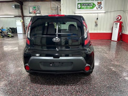 Used 2015 Kia Soul image 9