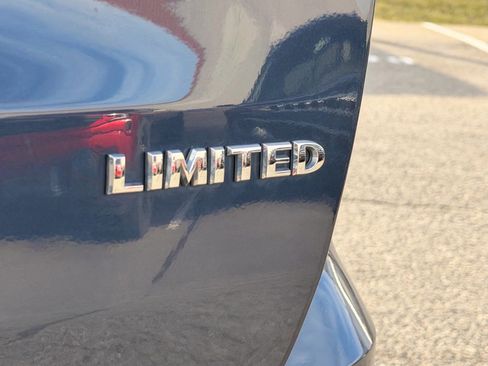 Used 2021 Jeep Grand Cherokee Limited w/ Luxury Group II image 6