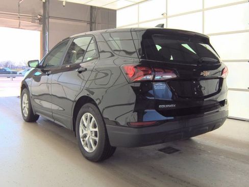 Used 2024 Chevrolet Equinox LS image 4