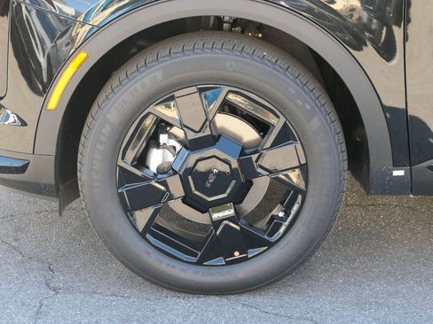 New 2026 Kia Sportage X-Line image 7