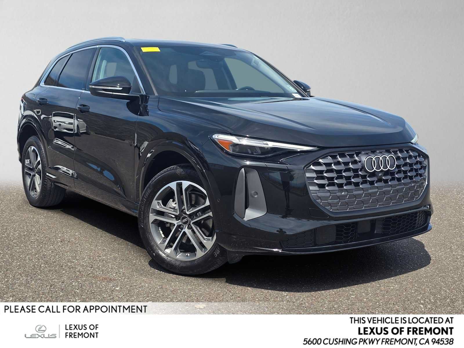 Used 2025 Audi Q5 Premium Plus w/ Premium Plus AWD/4WD image 1