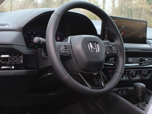 New 2025 Honda Accord EX-L image 12