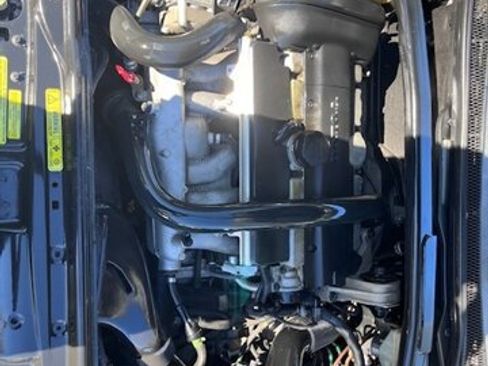 Used 2006 Volvo V70 2.5T image 34