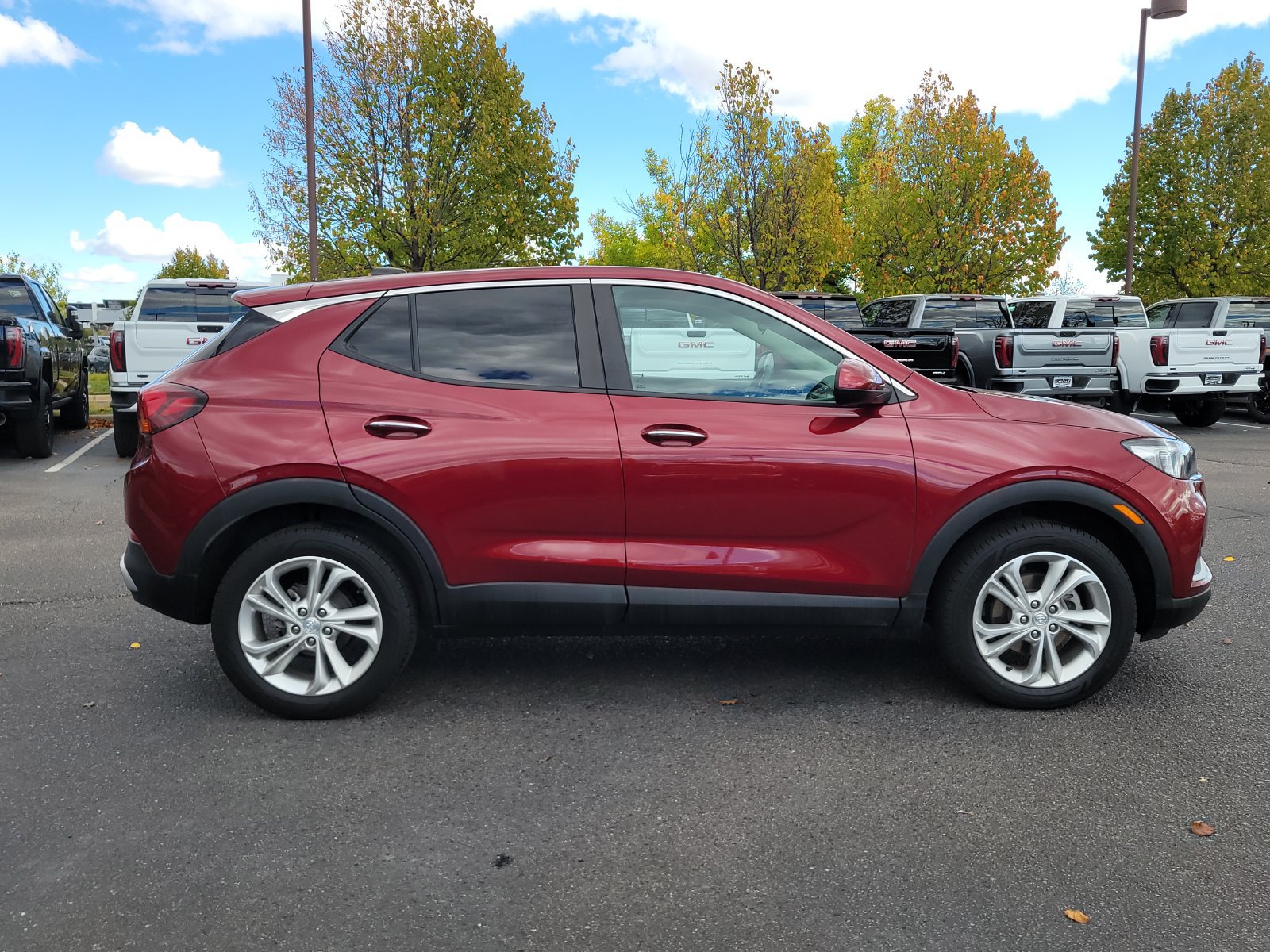Used 2023 Buick Encore GX Preferred w/ Cold Weather Comfort Package AWD/4WD image 2