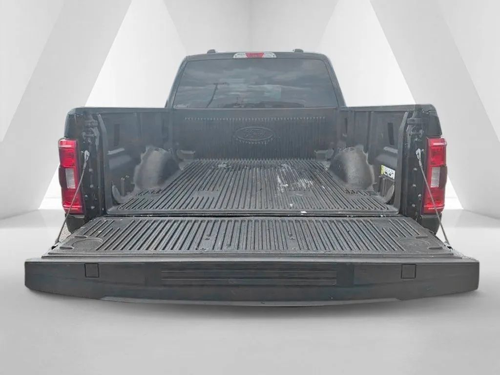 Used 2022 Ford F150 XLT w/ XTR Package AWD/4WD image 29