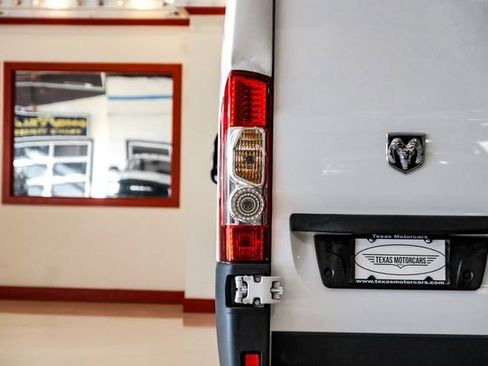 Used 2017 RAM ProMaster 1500 w/ Interior Convenience Group image 35