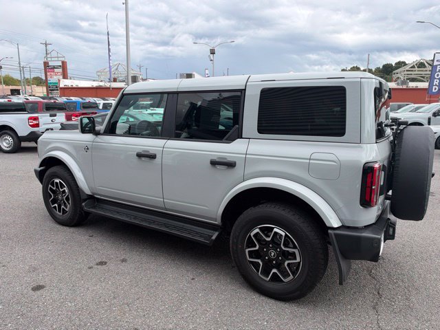 Used 2026 Ford Bronco Outer Banks AWD/4WD image 5