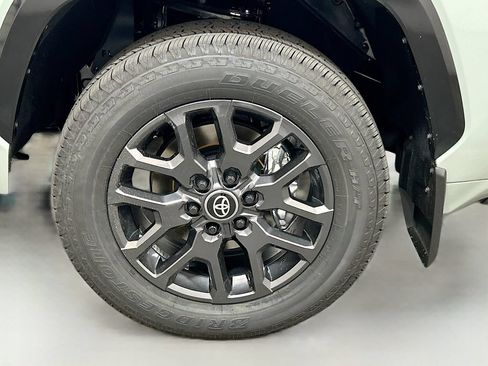 New 2026 Toyota Tundra Platinum AWD/4WD image 8