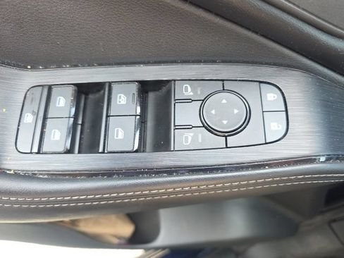 Used 2024 Nissan Rogue SV w/ SV Premium Package FWD image 7