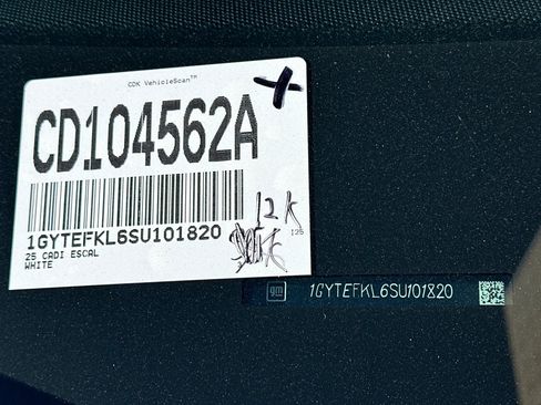 Used 2025 Cadillac Escalade IQ Sport 2 image 37