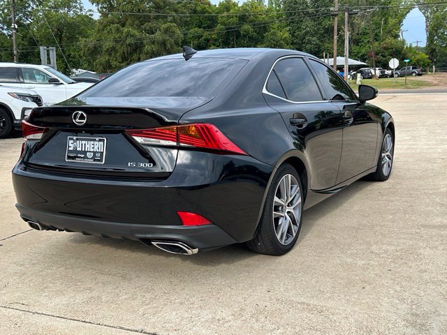 Used 2020 Lexus IS 300 w/ Accessory Package 2 RWD image 4