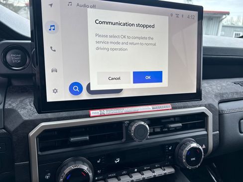 Certified 2025 Toyota Tacoma Limited image 18