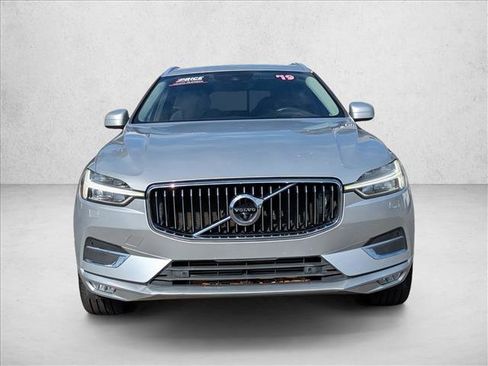 Used 2019 Volvo XC60 T5 Inscription image 2