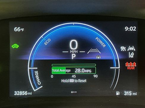 Used 2025 Toyota Camry LE image 19