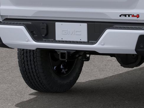 New 2026 GMC Canyon AT4 w/ Technology Plus Package AWD/4WD image 14