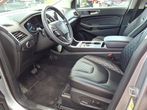 Used 2024 Ford Edge Titanium AWD/4WD image 10