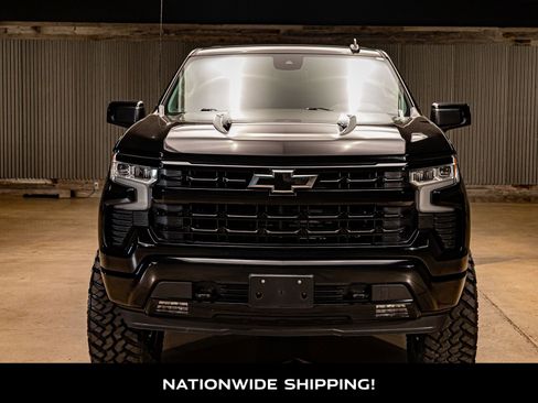 Used 2023 Chevrolet Silverado 1500 RST image 4