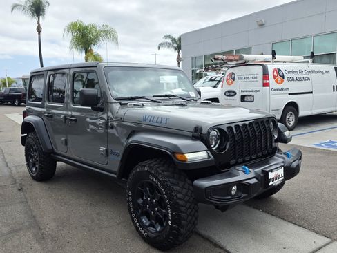 Used 2023 Jeep Wrangler Unlimited w/ 8.4" Radio Group AWD/4WD image 6