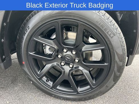 New 2026 RAM 1500 Laramie AWD/4WD image 35