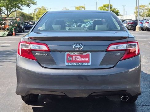 Used 2014 Toyota Camry SE FWD image 7