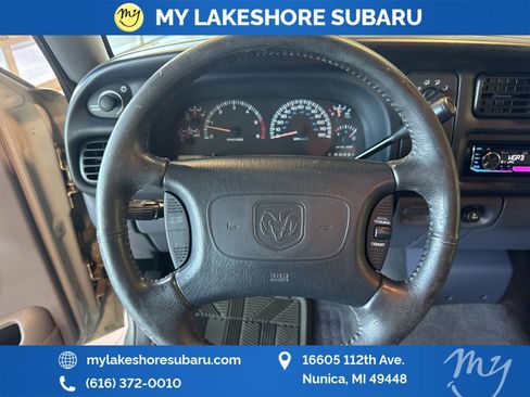 Used 1998 Dodge Ram 1500 Truck 2WD Quad Cab image 15