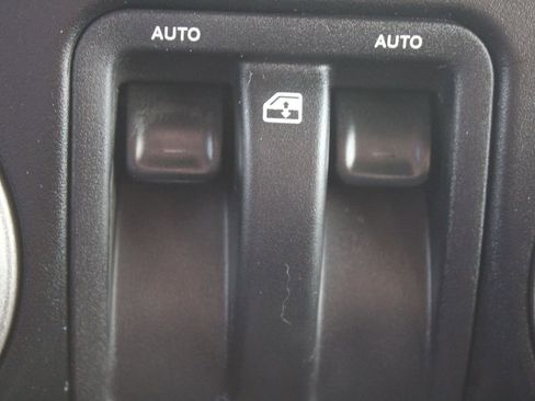 Used 2011 Jeep Wrangler Sport image 33